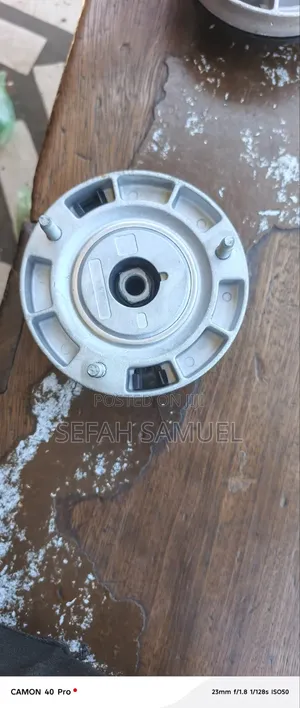 Reange Rover Velar Top Mount