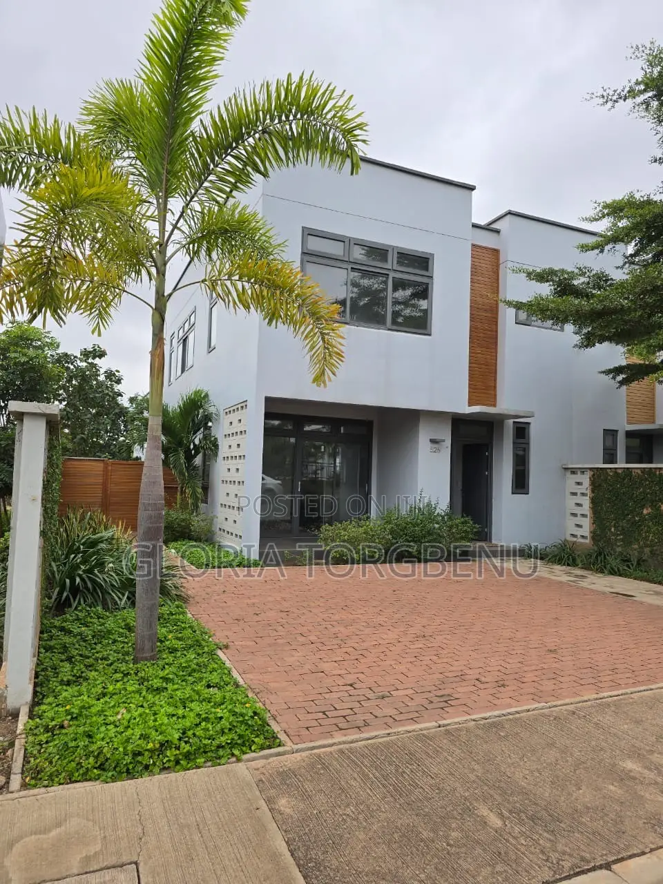 4bdrm House in Oyarifa for sale