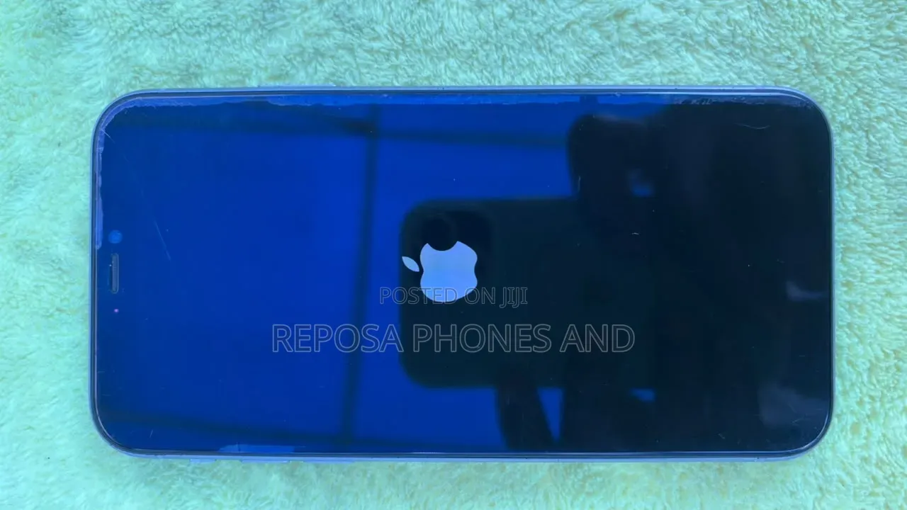 Apple iPhone 11 64 GB Purple