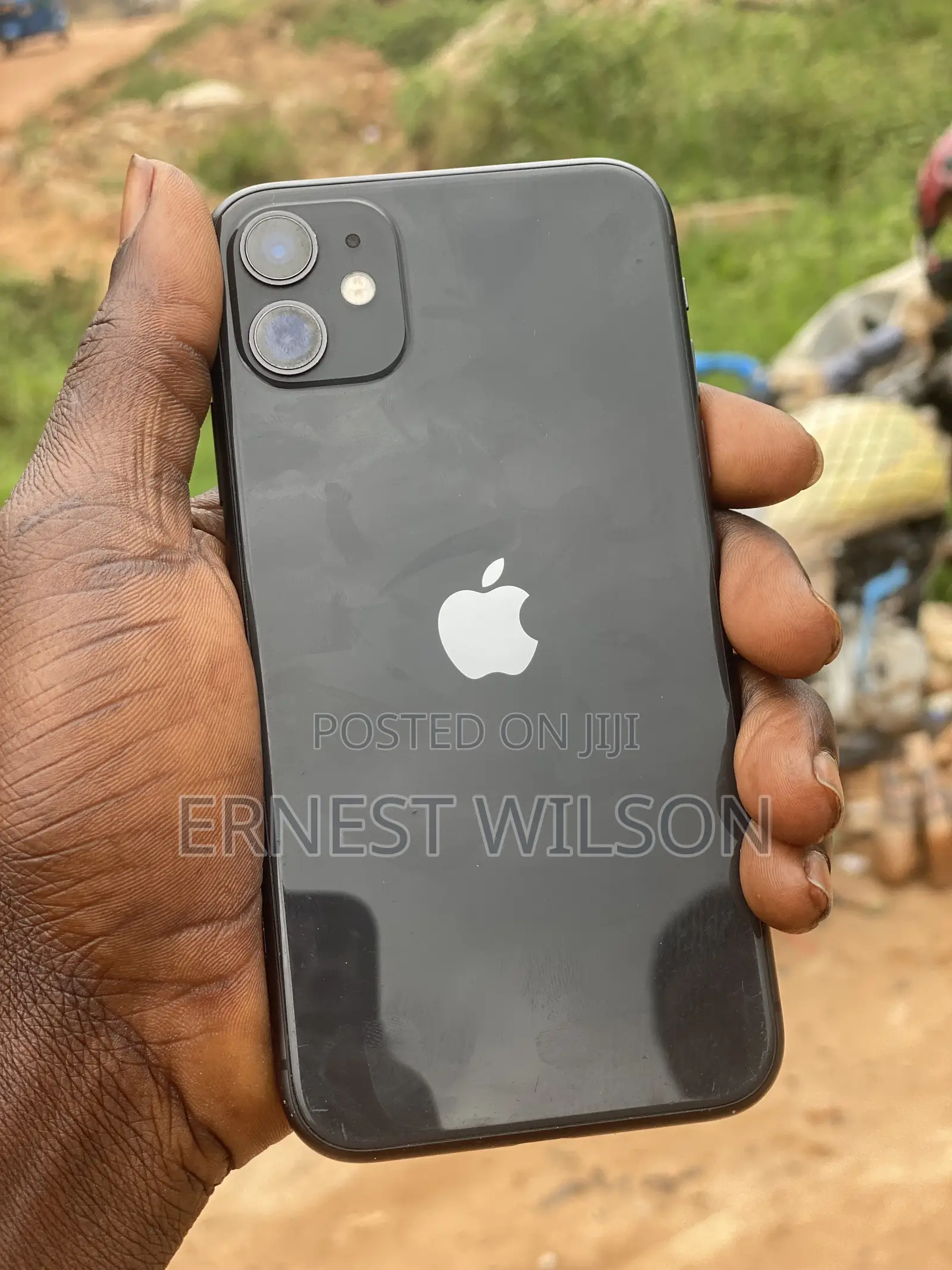 Apple iPhone 11 64 GB Black