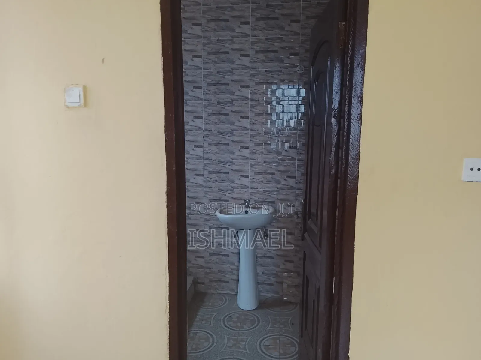 3bdrm Apartment in Ningo-Prampram for rent