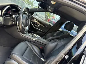 Mercedes-Benz C300 Luxury 4matic Sedan AWD (2.0L 4cyl 7A) 2017 Black