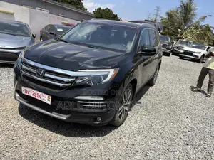 Honda Pilot Touring AWD 2018 Black