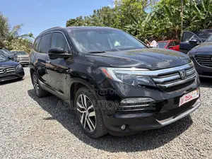 Honda Pilot Touring AWD 2018 Black