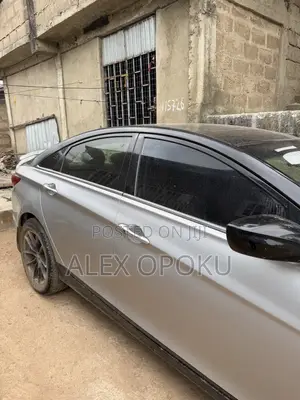 Hyundai Sonata Limited 2.0T Sedan (2.0L 4cyl 6A) 2013 Silver