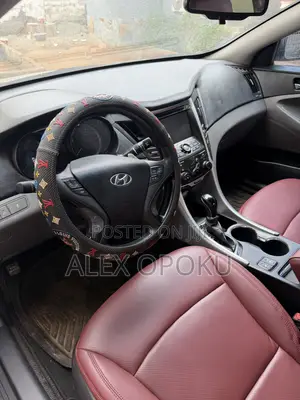 Hyundai Sonata Limited 2.0T Sedan (2.0L 4cyl 6A) 2013 Silver
