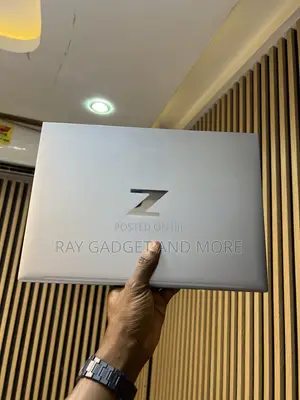 Laptop HP ZBook Power G9 i7 32GB Intel Core i7 SSD 512GB