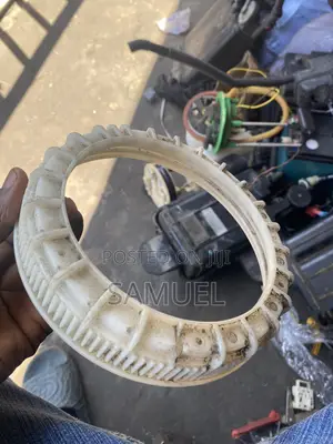 Toyota Vitz Fuel Pump Cover