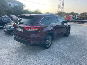 Toyota Highlander 2018