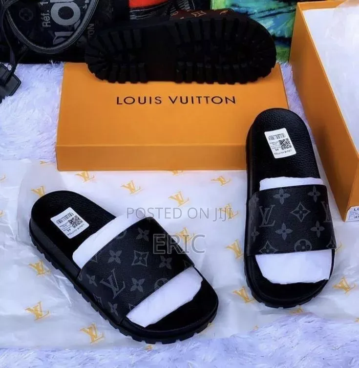 Luxury Designer-Style Slippers – Quality & Affordable