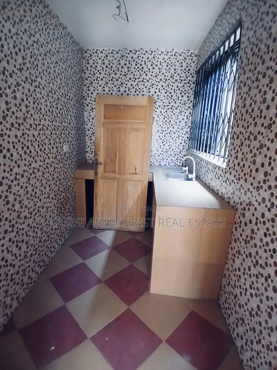 1bdrm Apartment in Lasisi And Christ, Amasaman for rent