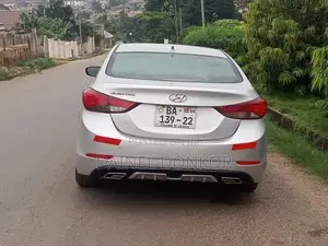 Hyundai Elantra 2013 Silver