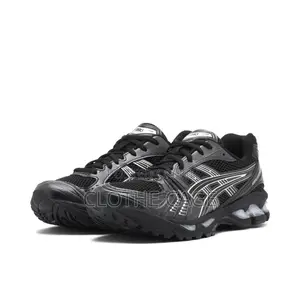 ASICS Gel-Kayano 14