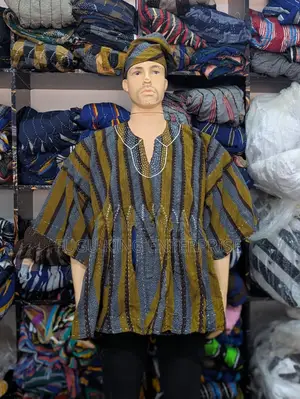 Men Smock Wear Available at Affordable Rates