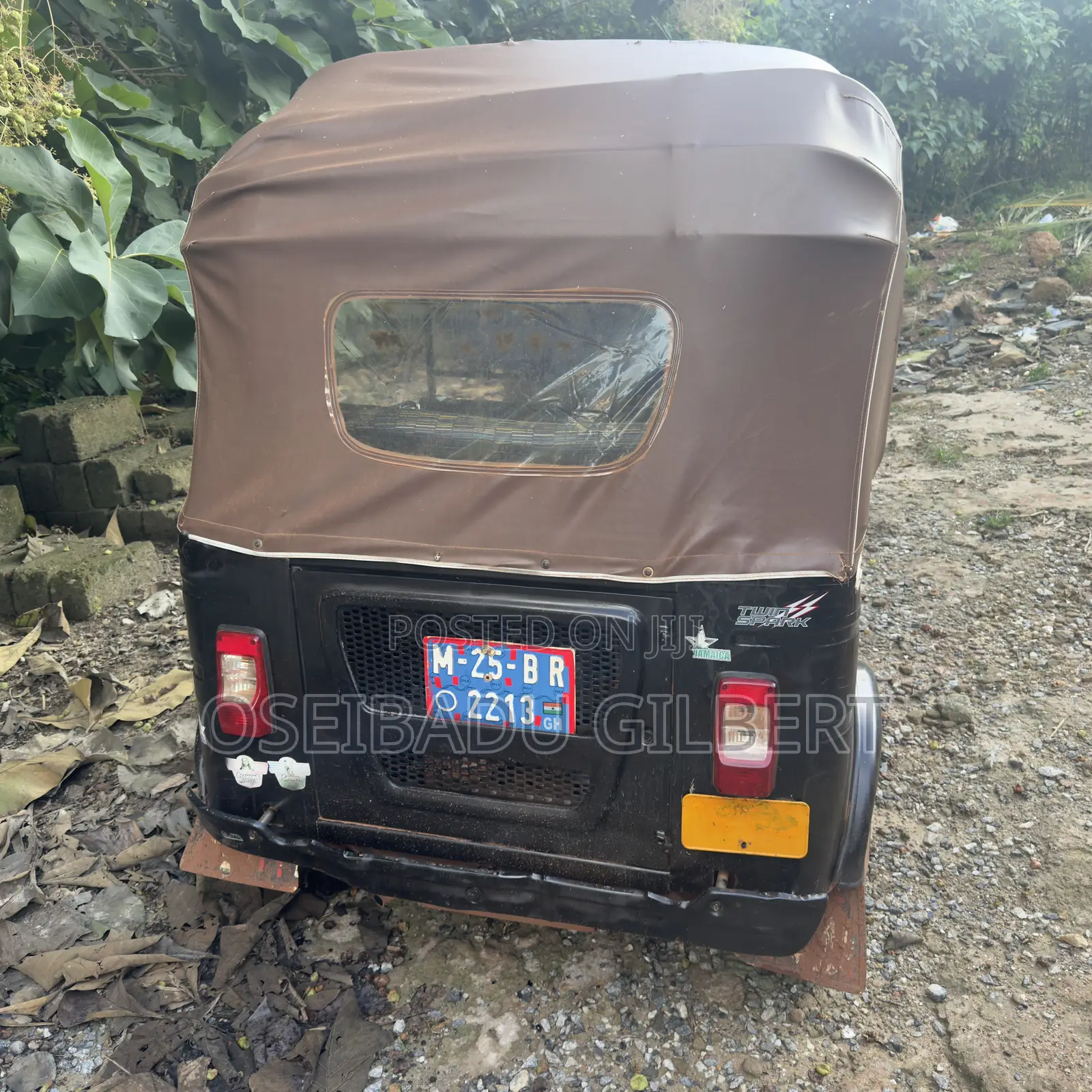 Bajaj RE 2025 Black