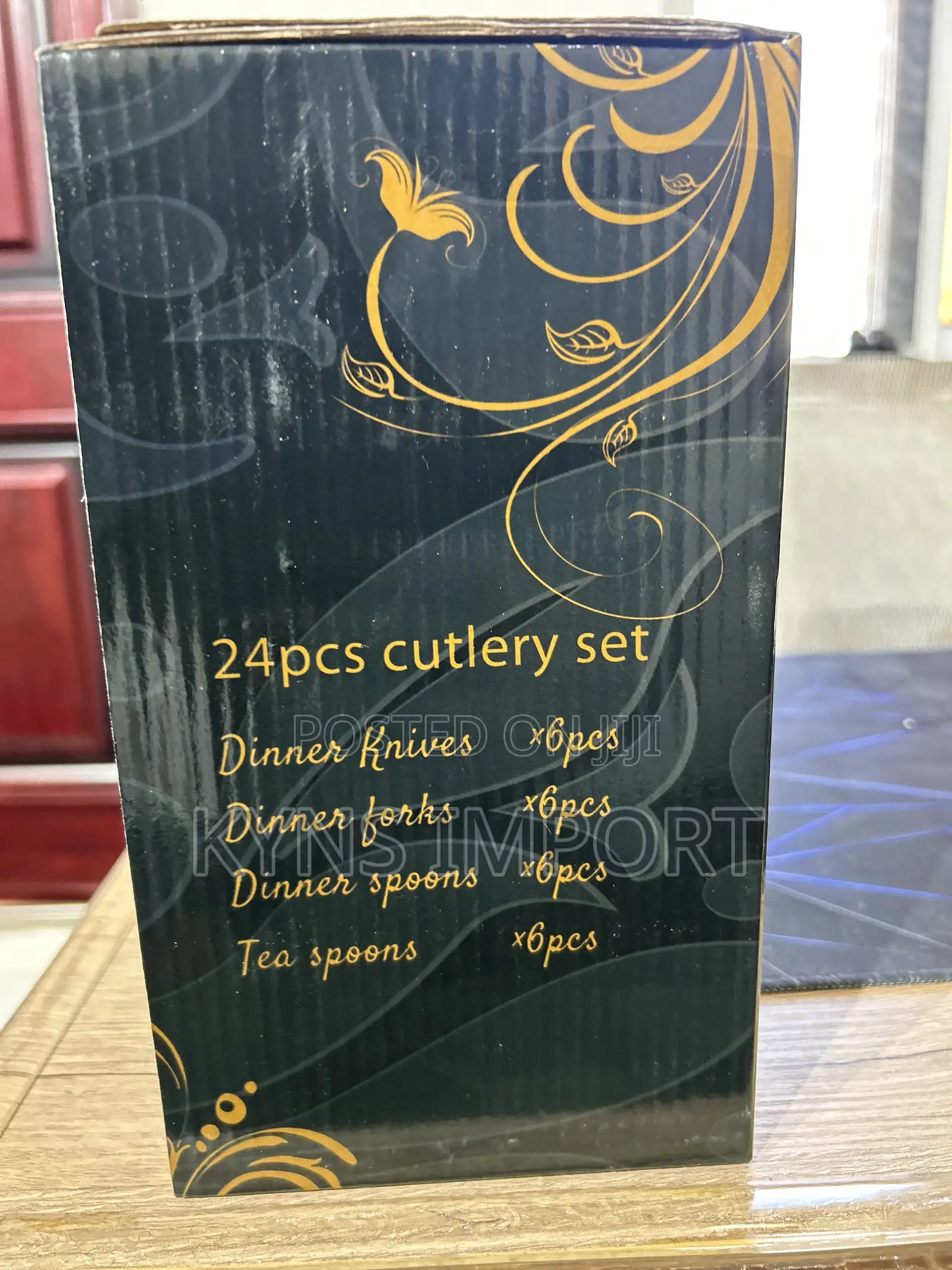 24Pcs Cutlery Set