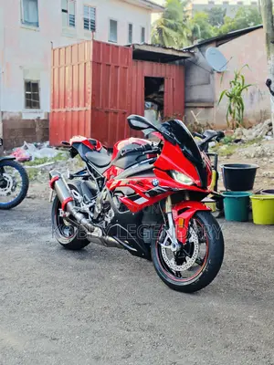 BMW S 1000 RR 2024 Red