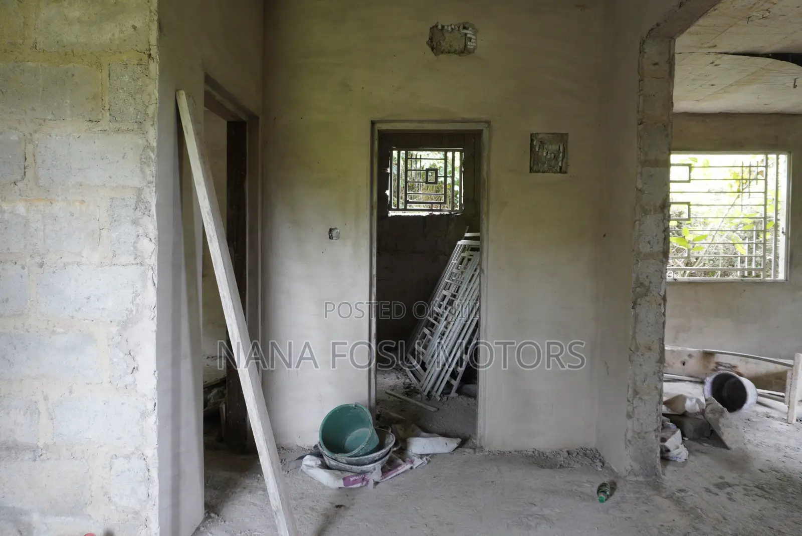 3bdrm House in Takoradi for sale