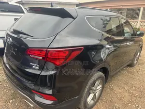 Hyundai Santa Fe SE AWD 2017 Black
