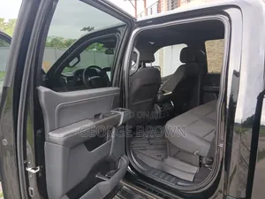Ford F-150 XLT 2024 Black