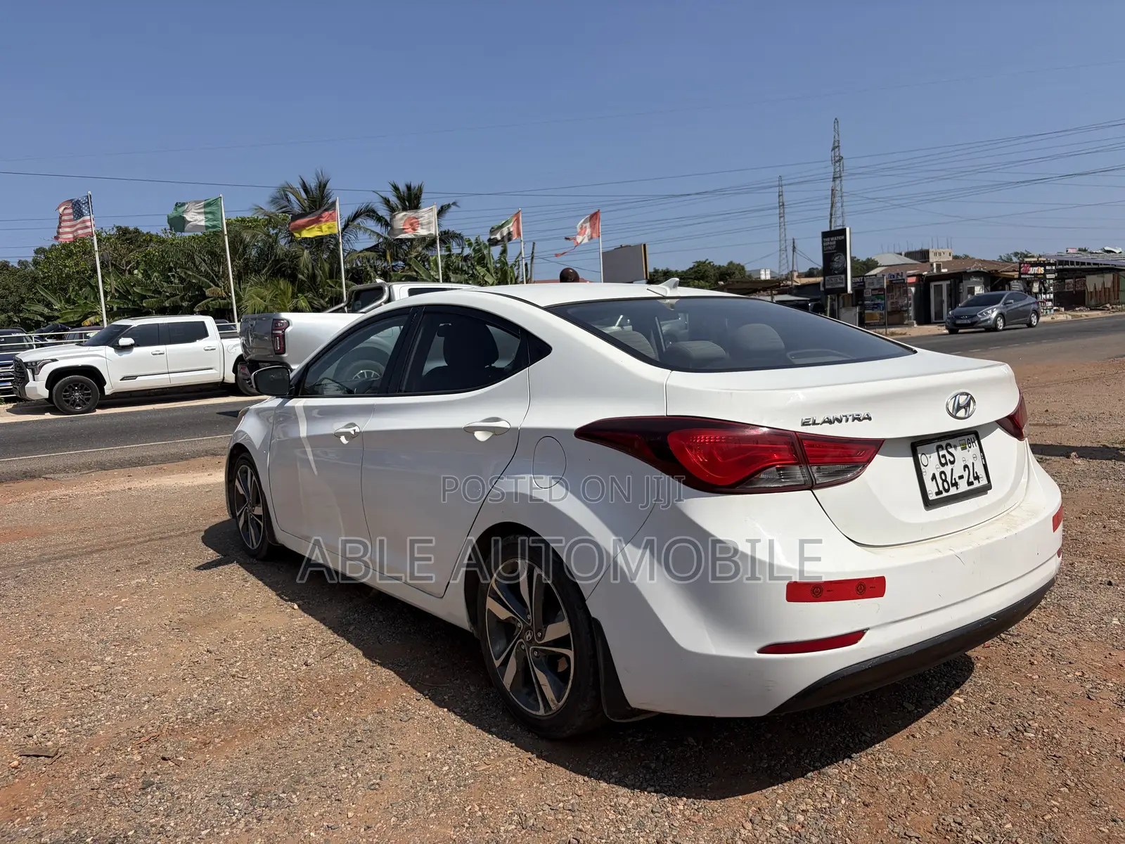 Hyundai Elantra SE 4dr Sedan (1.8L 4cyl 6A) 2014 White