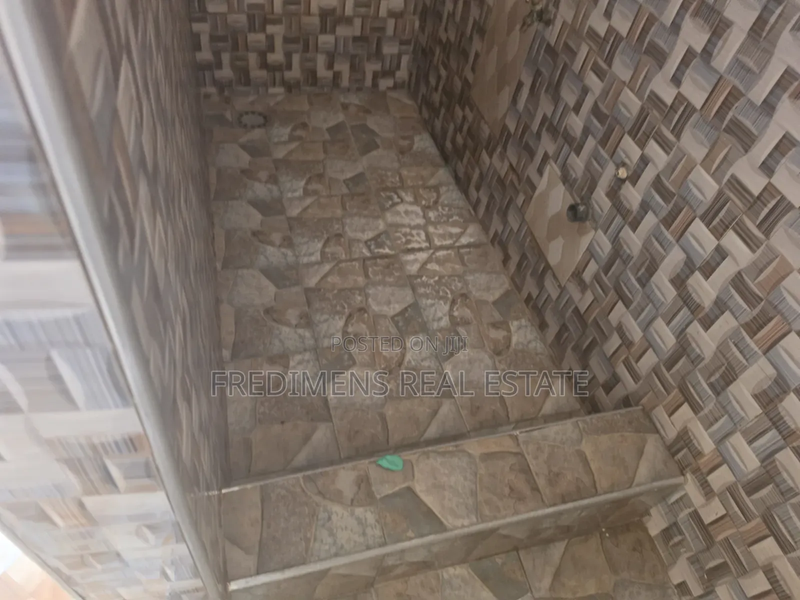 Mini Flat in Fredimens Real, Afigya-Kwabre for rent