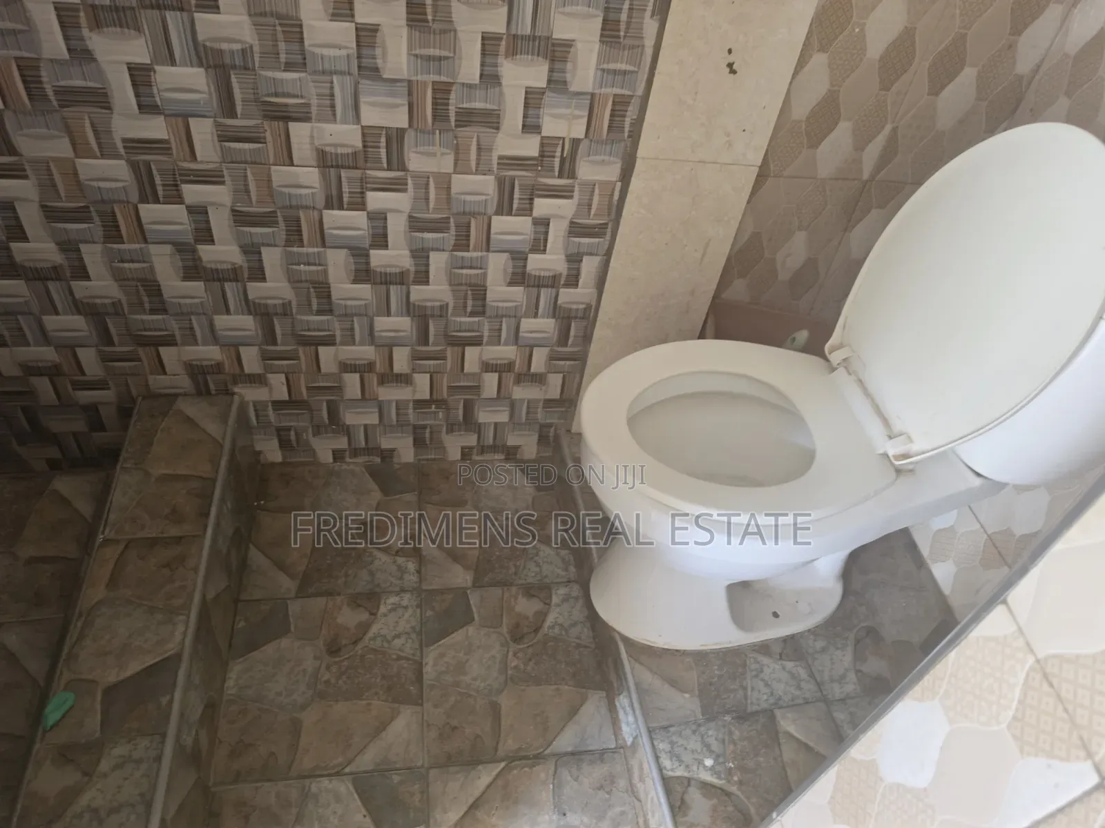 Mini Flat in Fredimens Real, Afigya-Kwabre for rent