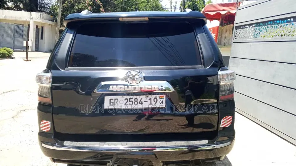 Toyota 4-Runner for Rent