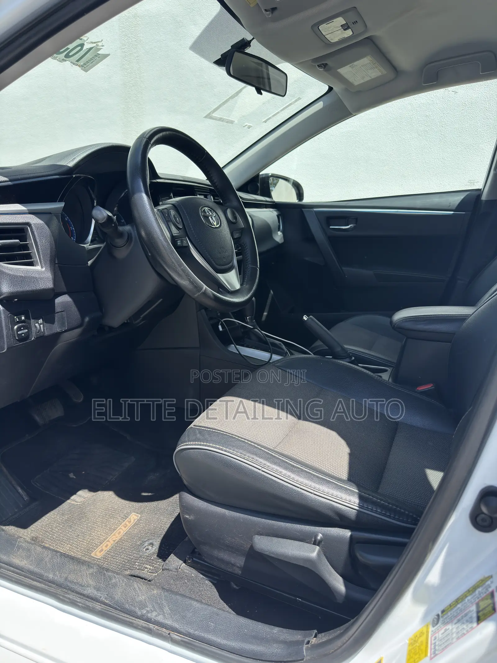 Toyota Corolla S 4dr Sedan (1.8L 4cyl CVT) 2016 White