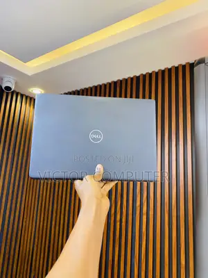 Laptop Dell Latitude 3410 8GB Intel Core i5 SSD 256GB