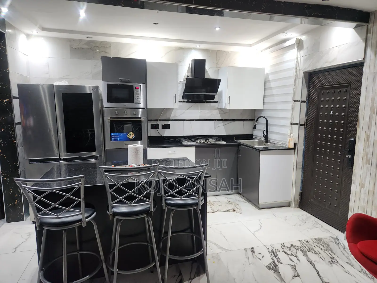 3bdrm Apartment in Borteyman Ssnit Flat, Sakumono for sale