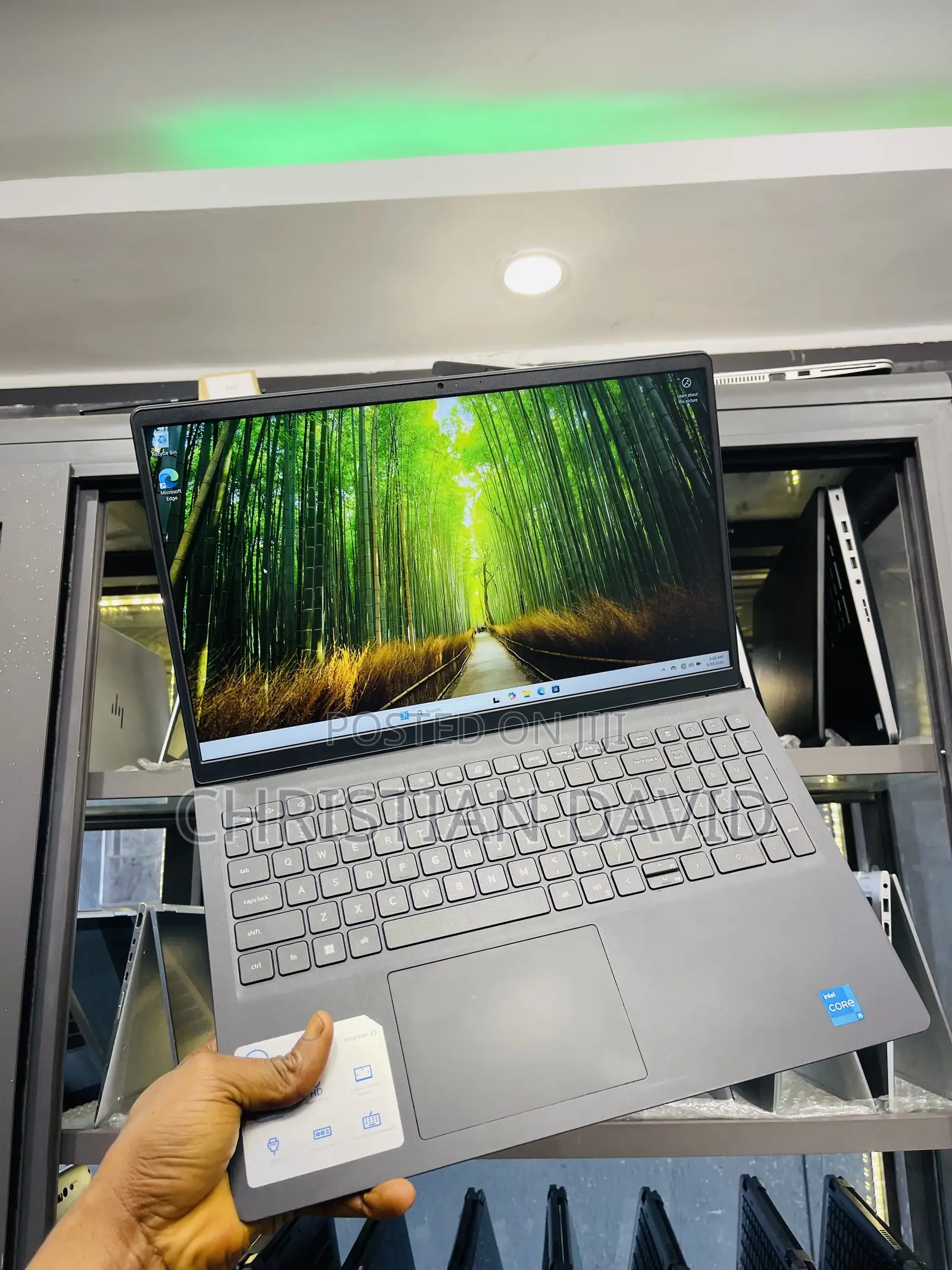 Laptop Dell Inspiron 15 3530 16GB Intel Core i5 SSD 512GB