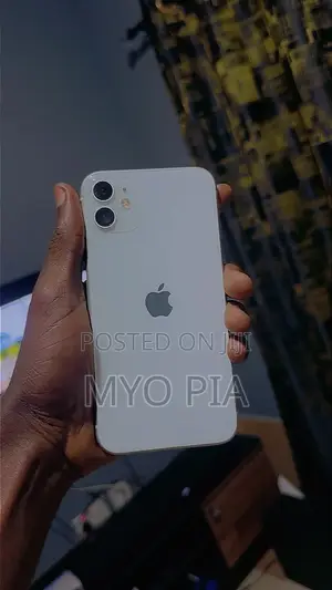 Apple iPhone 11 128 GB White