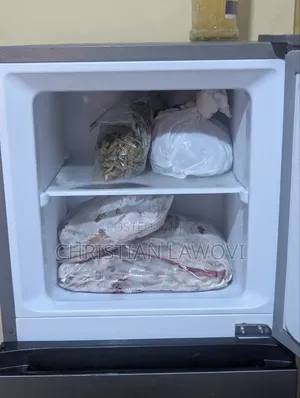 Slightly New Fridge Hisense 154 Liters