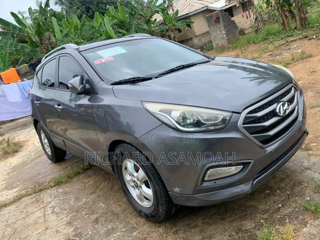 Hyundai Tucson Limited FWD 2014 Gray