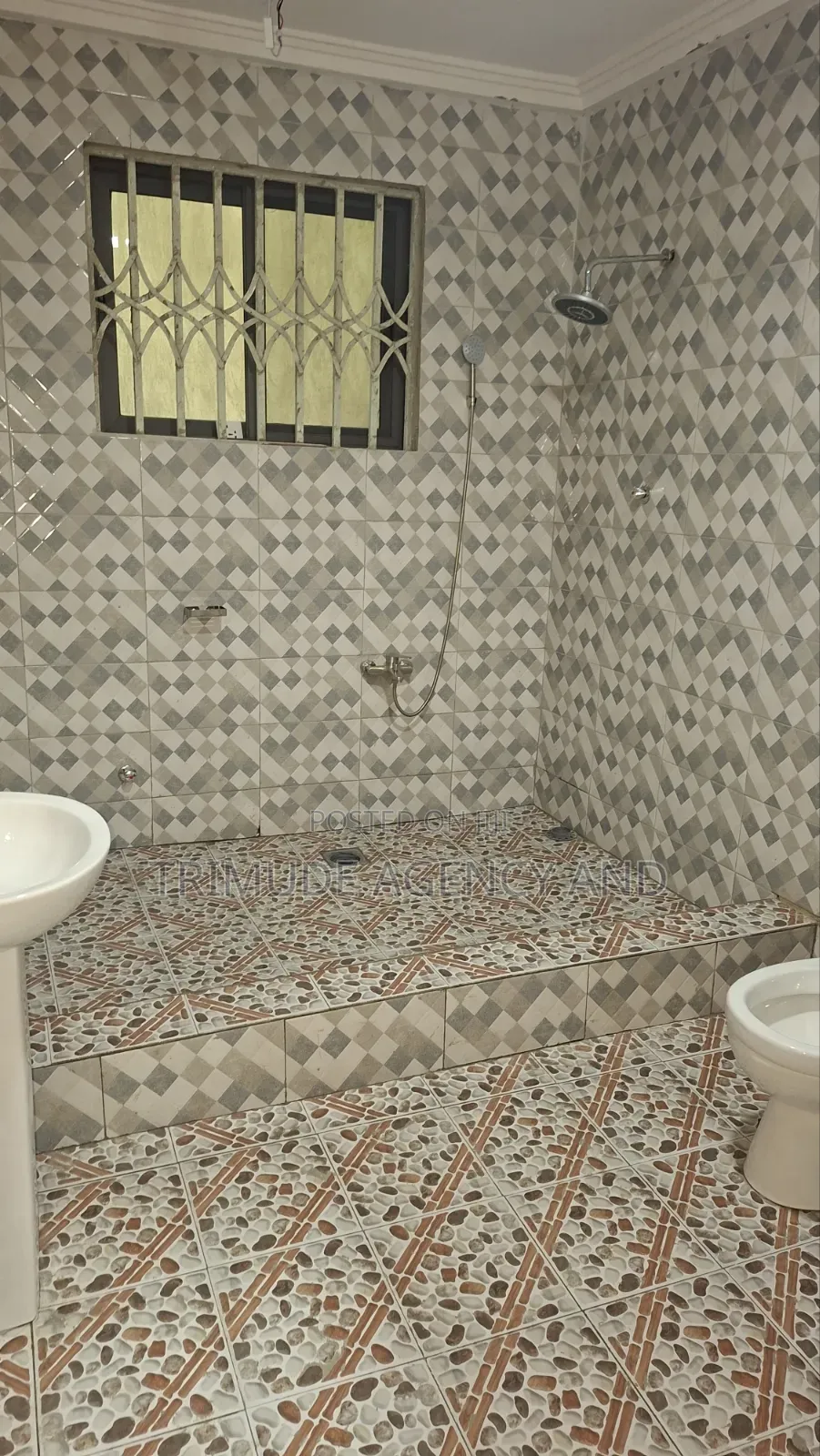 1bdrm Apartment in Trimude Agency And, Kumasi Metropolitan for rent