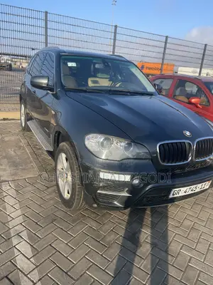 BMW X5 2010 Black