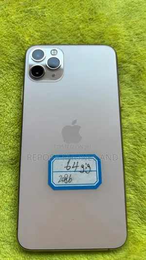 New Apple iPhone 11 Pro Max 64 GB Gold