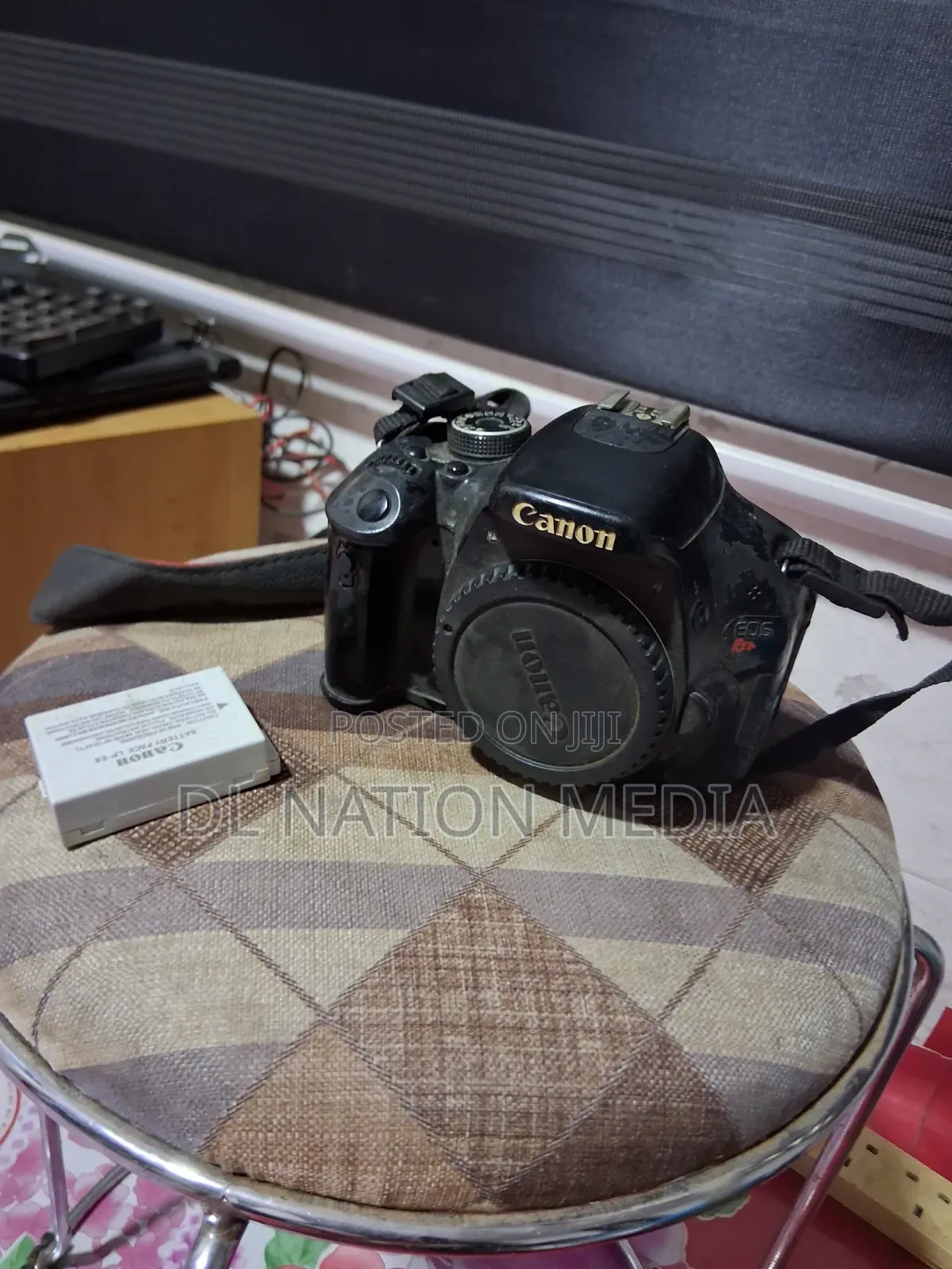 Cannon Cameras/ 5D Mark iV/ 4000d/ T3i/ 50 Mm STM/ Tamron 70 - 300