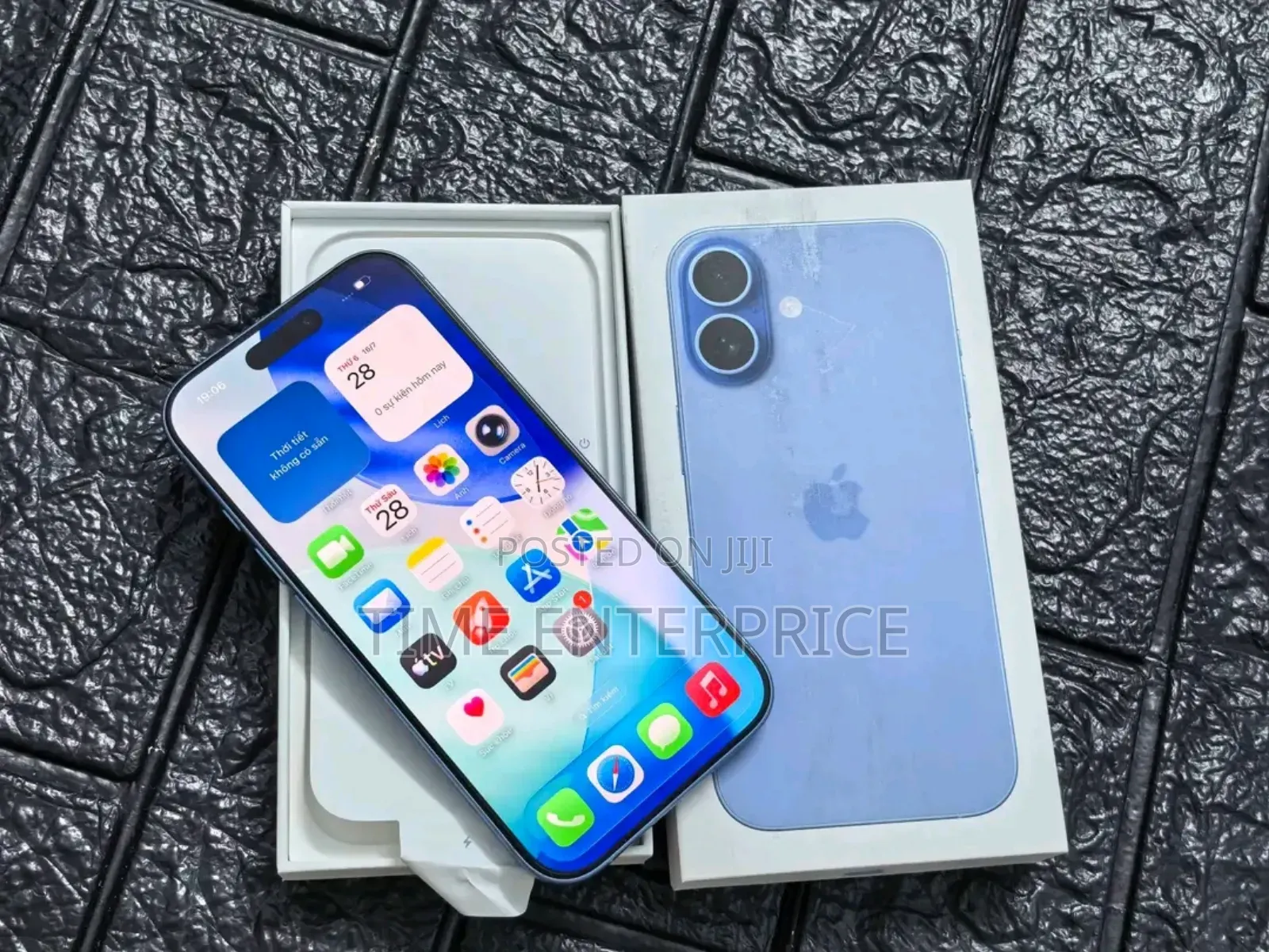 New Apple iPhone 17 256 GB Blue