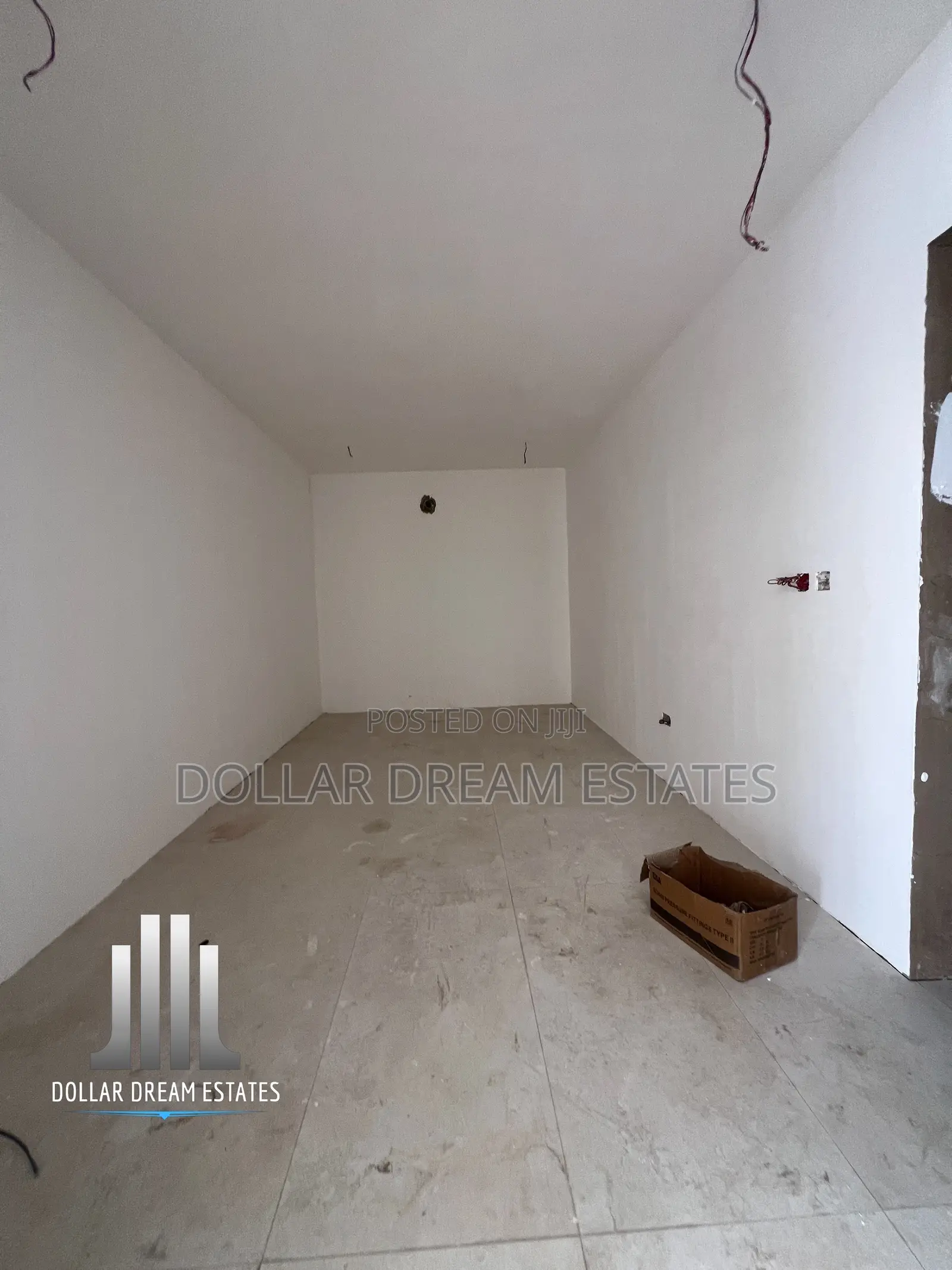 5bdrm House in Adjiriganor for sale