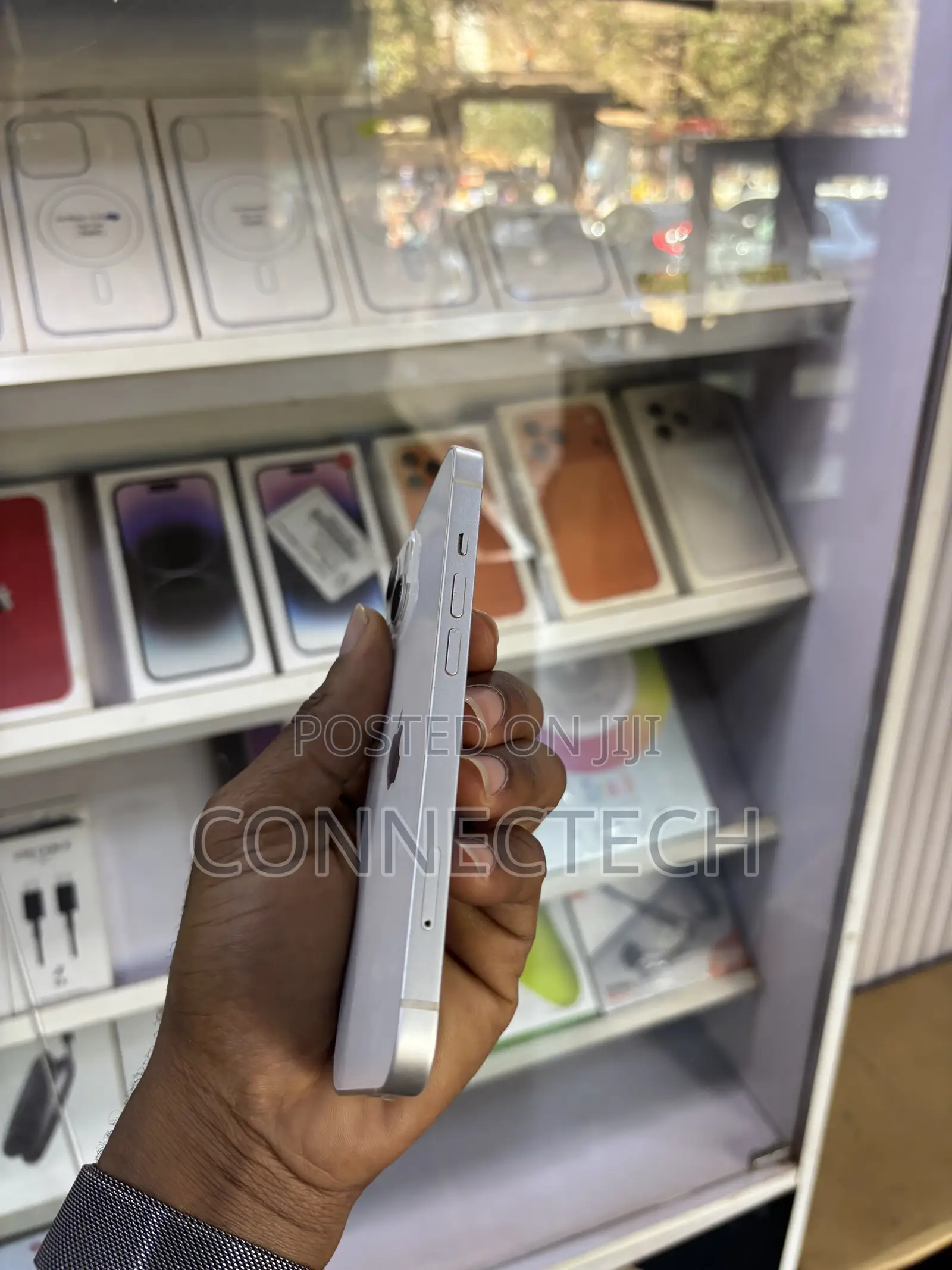 Apple iPhone 13 128 GB White