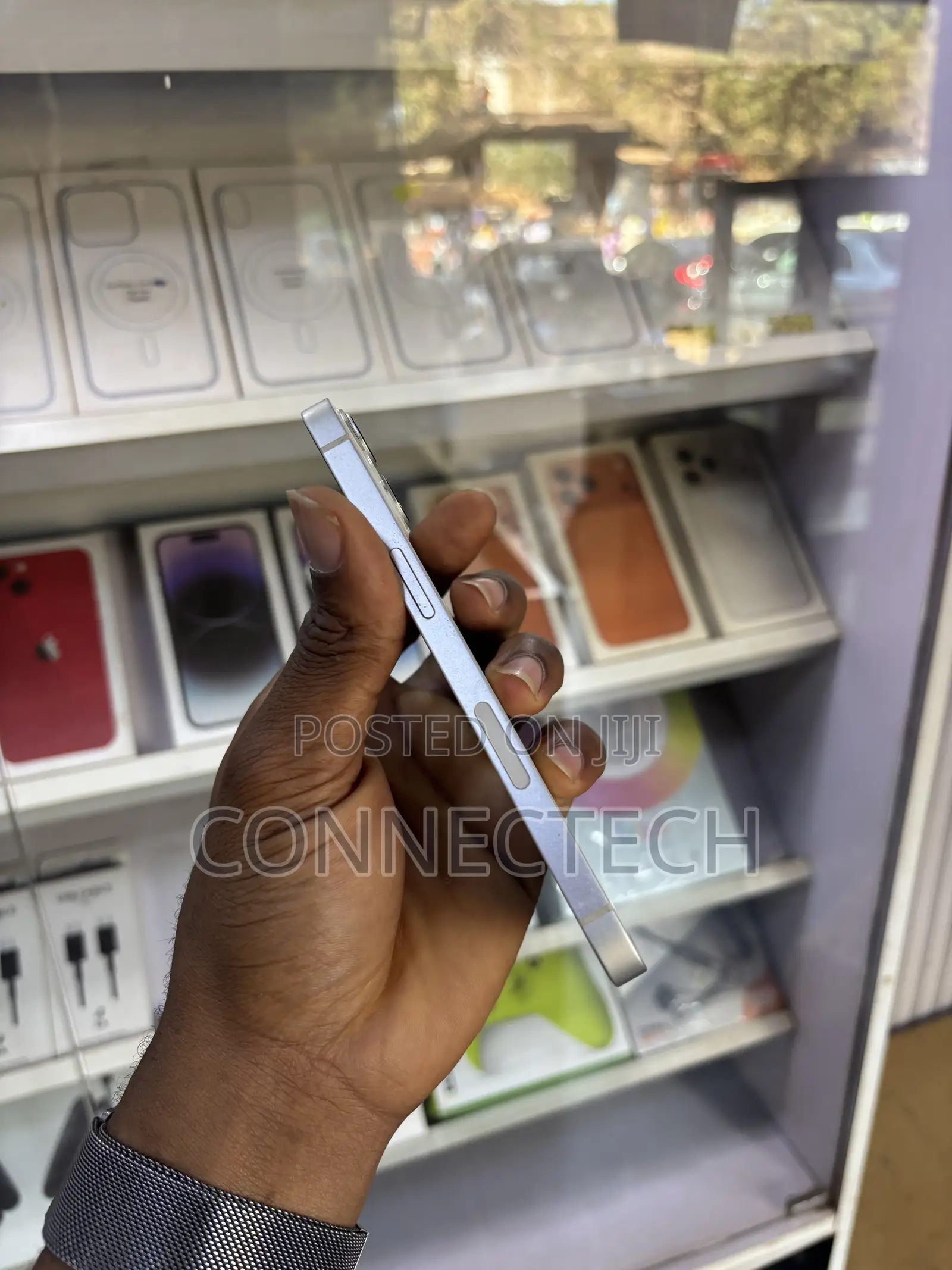 Apple iPhone 13 128 GB White