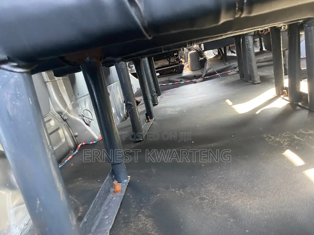 Toyota HiAce 2006 Grey