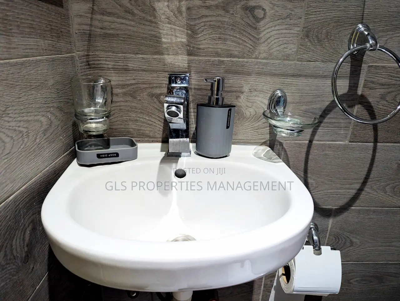 2bdrm Apartment in The Mall for rent