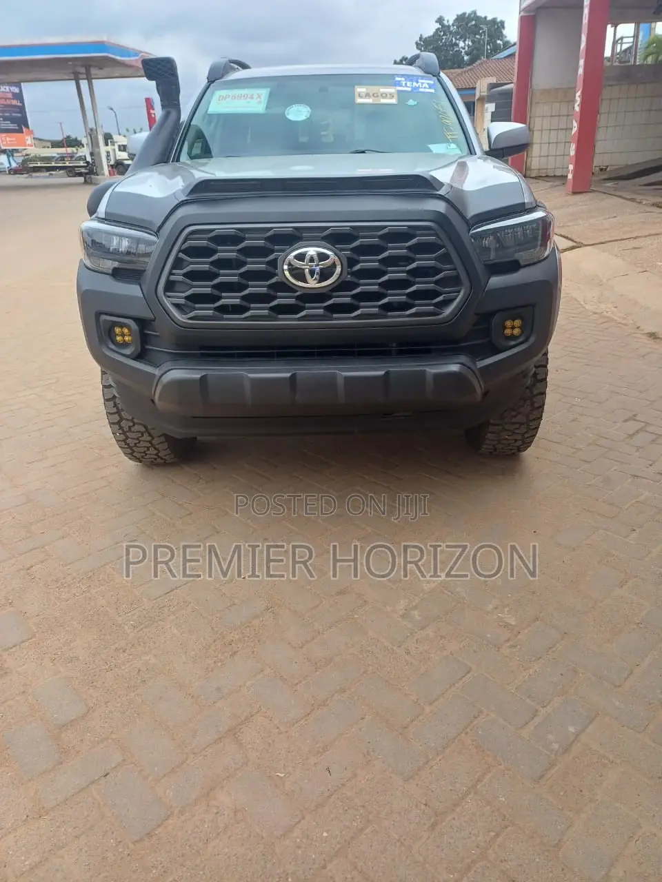 Toyota Tacoma 2017 Gray