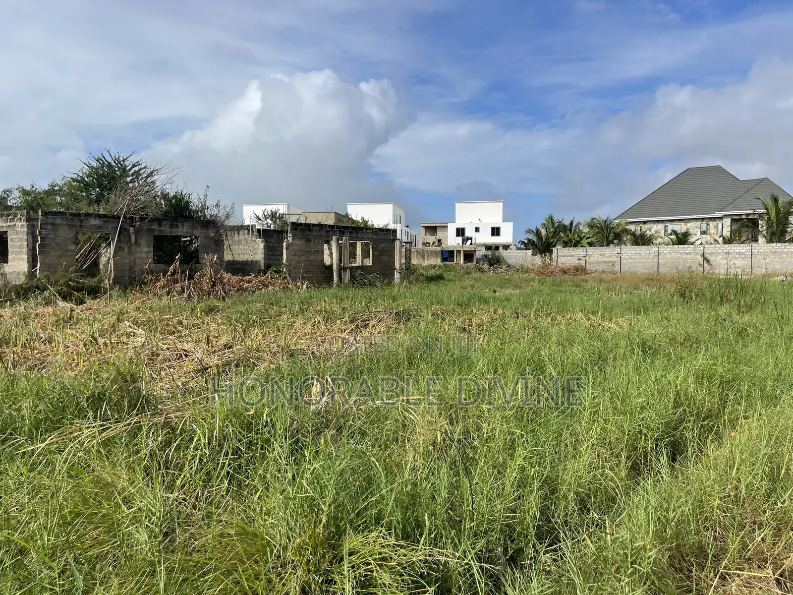 One Plot of Land for Sale at Lashibi