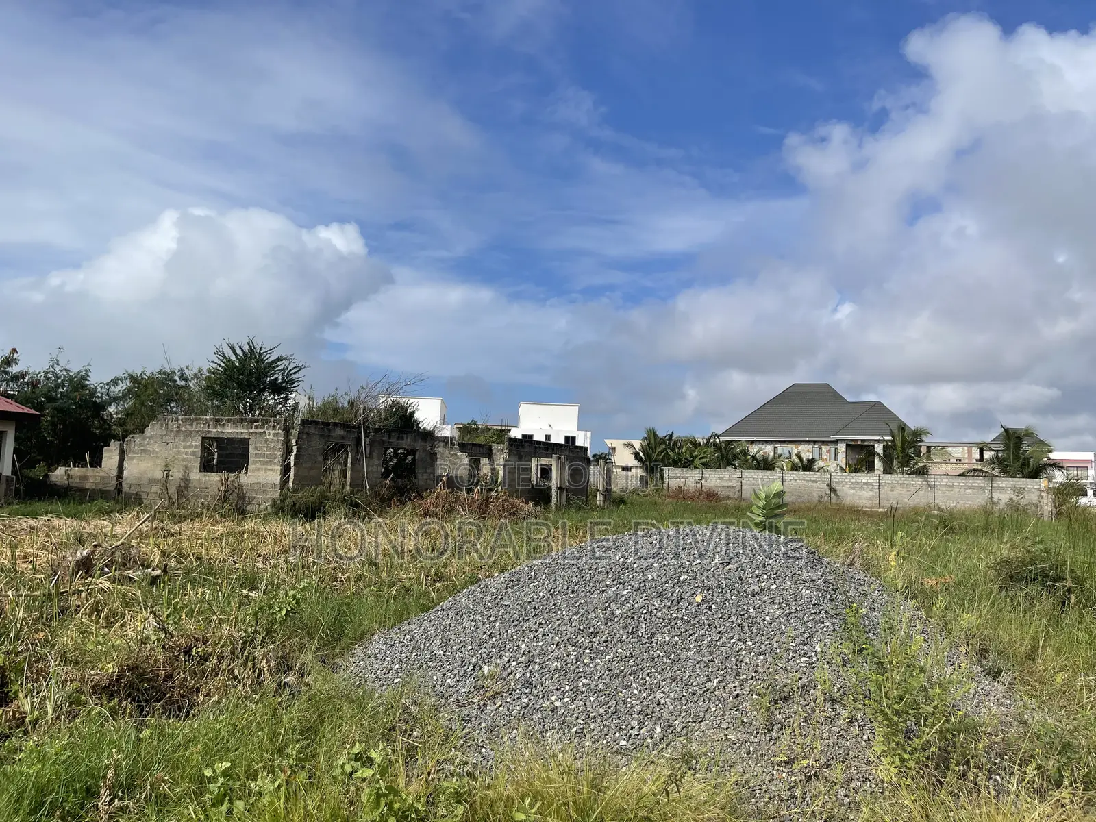 One Plot of Land for Sale at Lashibi