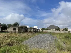 One Plot of Land for Sale at Lashibi