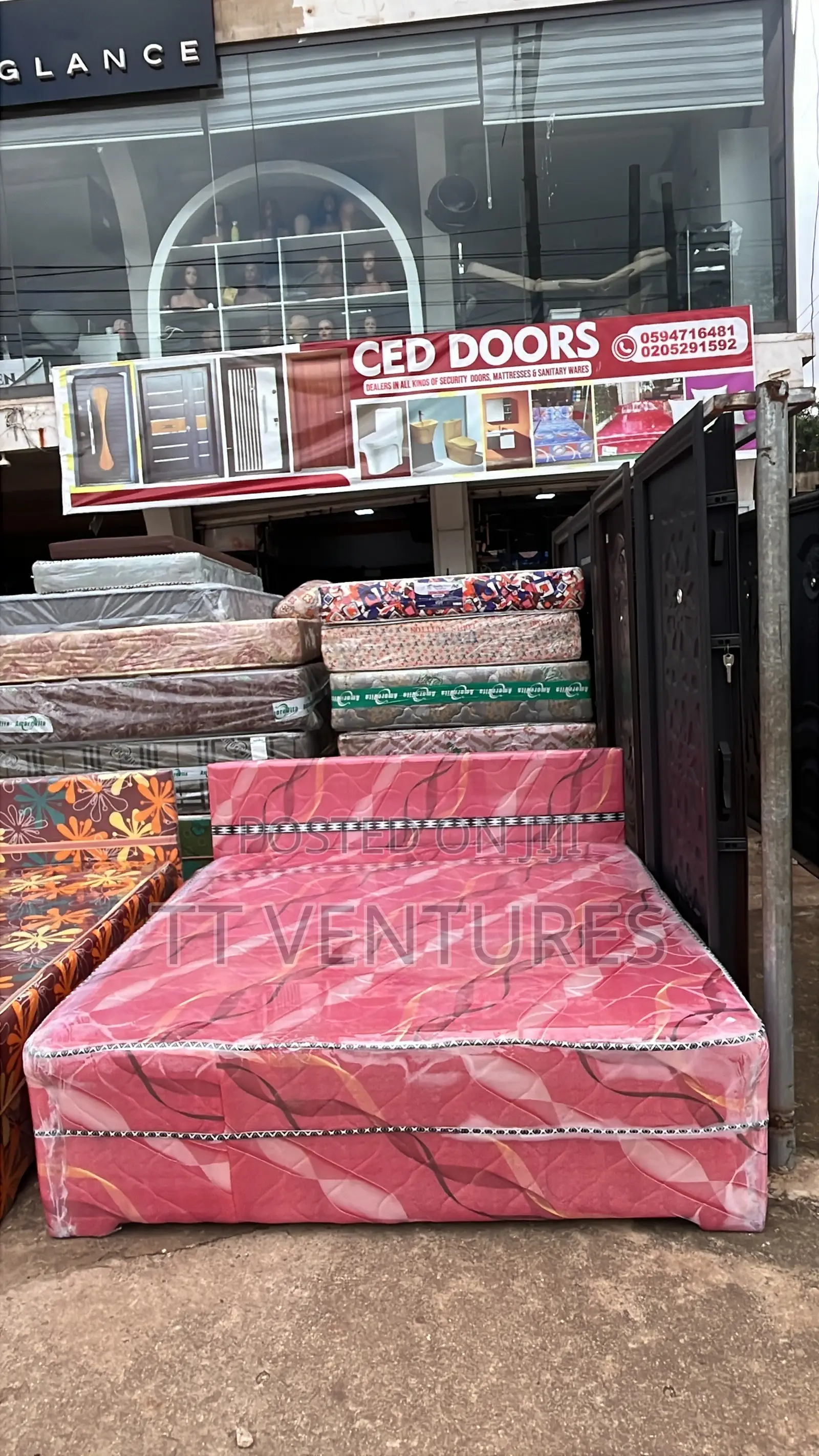 Queen Size Complete Bed